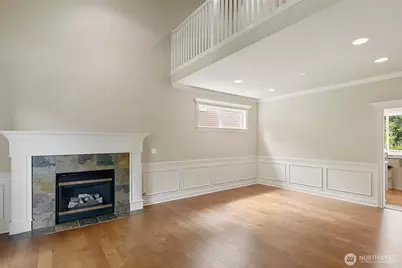 8701 113th Avenue SE, Newcastle, WA 98056 - Photo 3