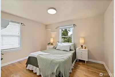 11326 14th Avenue NE, Seattle, WA 98125 - Photo 7