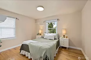 11326 14th Avenue Northeast, Seattle, WA 98125 - Photo 7