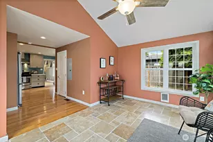 11326 14th Avenue Northeast, Seattle, WA 98125 - Photo 15