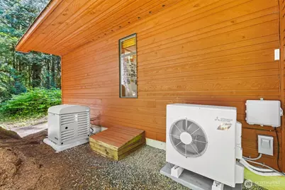 7082 Rainier Way, Glacier, WA 98244 - Photo 27