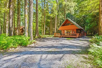 7082 Rainier Way, Glacier, WA 98244 - Photo 19
