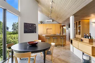 3701 E Alder St, Seattle, WA 98122 - Photo 9
