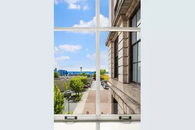 201 Galer Street #301, Seattle, WA 98109 - Photo 9