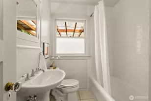 1914 3rd Ave N, Seattle, WA 98109 - Photo 15