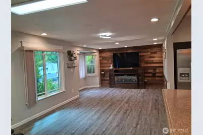 8242 S 128th Street, Seattle, WA 98178 - Photo 11