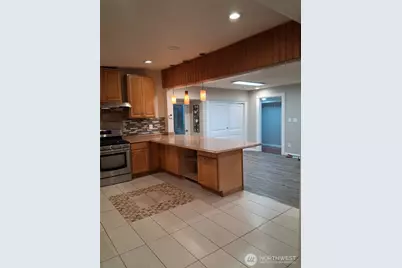 8242 S 128th Street, Seattle, WA 98178 - Photo 7