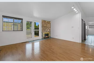 2267 Hawthorne Street, Ferndale, WA 98248 - Photo 9
