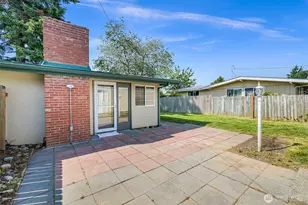2267 Hawthorne St, Ferndale, WA 98248 - Photo 3