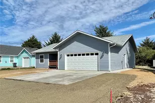 382 S Wynoochee Dr SW, Ocean Shores, WA 98569 - Photo 3