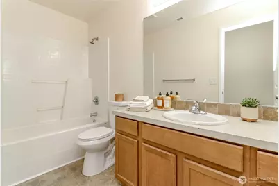 3692 London Loop NE, Lacey, WA 98516 - Photo 25