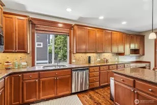 11815 157th Ave NE, Redmond, WA 98052 - Photo 11