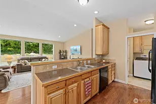 10705 50th Ave E, Tacoma, WA 98446 - Photo 11