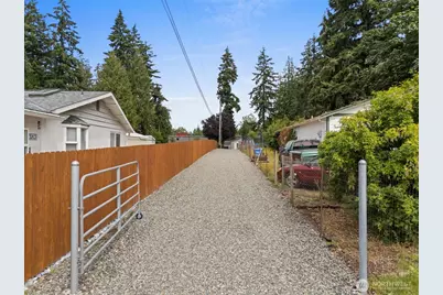 10705 50th Avenue E, Tacoma, WA 98446 - Photo 35