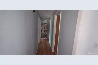 811 S 105th Street #A, Seattle, WA 98168 - Photo 7