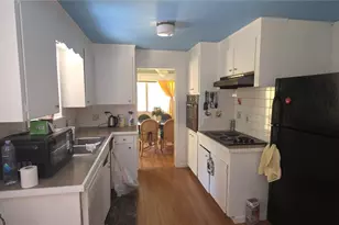 811 S 105th St, Seattle, WA 98168 - Photo 15