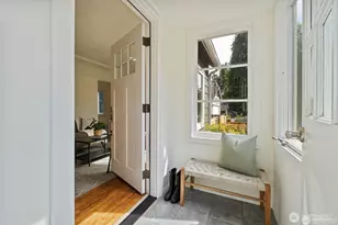 11556 17th Ave NE, Seattle, WA 98125 - Photo 17