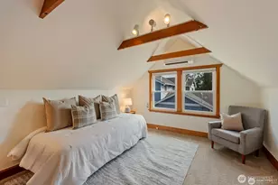 11556 17th Ave NE, Seattle, WA 98125 - Photo 23