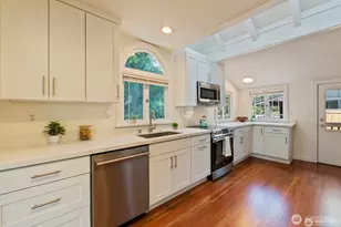 11556 17th Ave NE, Seattle, WA 98125 - Photo 13