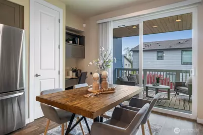 9725 10th Place SW, Seattle, WA 98106 - Photo 15