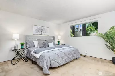 14860 NE 13th Street, Bellevue, WA 98007 - Photo 11