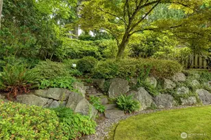 14860 NE 13th St, Bellevue, WA 98007 - Photo 23