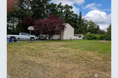 326 W Munro Street, Sedro Woolley, WA 98284 - Photo 3
