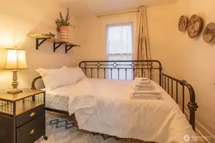 116 4th Ave N, Edmonds, WA 98020 - Photo 17
