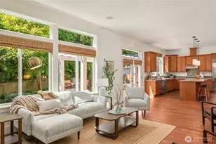 4717 NE 50th St, Seattle, WA 98105 - Photo 13