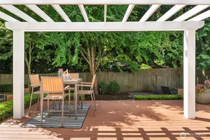 4717 NE 50th St, Seattle, WA 98105 - Photo 35