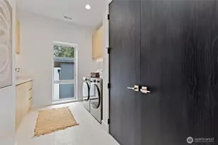 3983 162nd Pl NW, Bellevue, WA 98006 - Photo 35