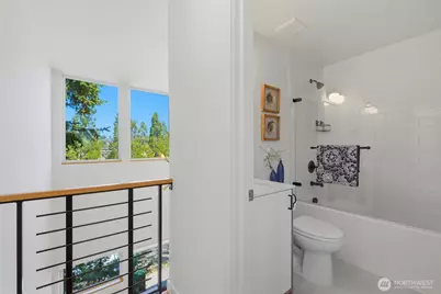 3645 22nd Avenue W #G, Seattle, WA 98199 - Photo 9