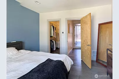 6911 California Avenue SW #C, Seattle, WA 98136 - Photo 23