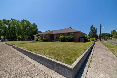 727 K Street, Centralia, WA 98531 - Photo 3