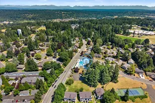 12729 NE 144th St, Kirkland, WA 98034 - Photo 29
