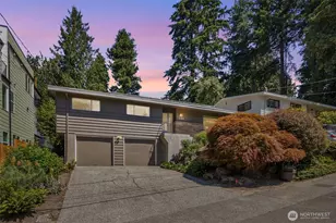 2360 NE 90th St, Seattle, WA 98115 - Photo 1