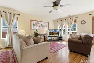 943 Candlestick Ln SW, Olympia, WA 98512 - Photo 3