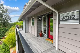 3202 19th St, Bremerton, WA 98312 - Photo 7