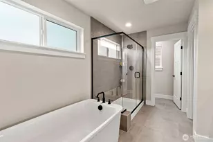 14223 SE 284th Pl, Kent, WA 98042 - Photo 5