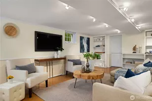 525 W Prospect St, Seattle, WA 98119 - Photo 21