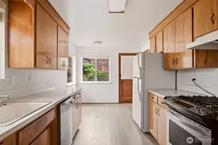 1633 S Geiger, Tacoma, WA 98465 - Photo 11