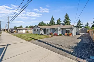 2801 Borst Ave, Centralia, WA 98531 - Photo 3