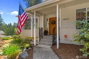 18223 Yew Way, Snohomish, WA 98296 - Photo 3