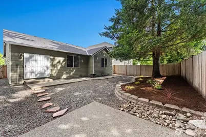 17820 35th Avenue E, Tacoma, WA 98446 - Photo 31