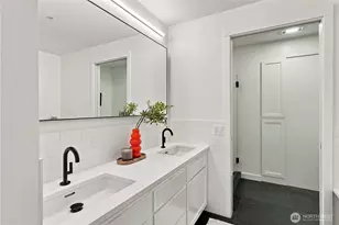 2607 Western Ave, Seattle, WA 98121 - Photo 29