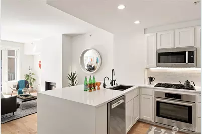 2607 Western Avenue #302, Seattle, WA 98121 - Photo 7