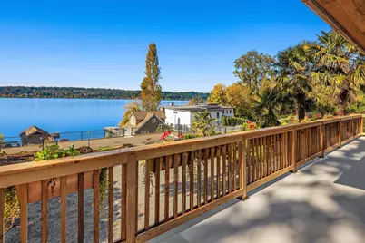 2717 E Lake Sammamish Parkway SE, Sammamish, WA 98075 - Photo 15
