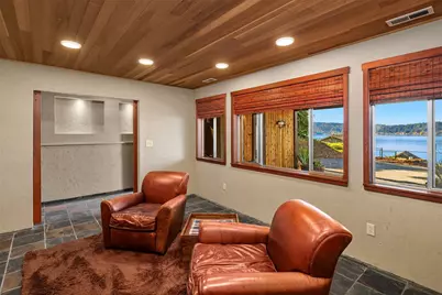 2717 E Lake Sammamish Parkway SE, Sammamish, WA 98075 - Photo 31