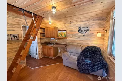 22412 Blue Lake Ct SE, Yelm, WA 98597 - Photo 3