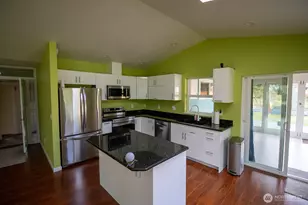 744 SE Evergreen Ave, Ocean Shores, WA 98502 - Photo 7